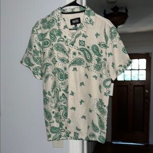 Malibu Green Paisley Casual Shirt NWT